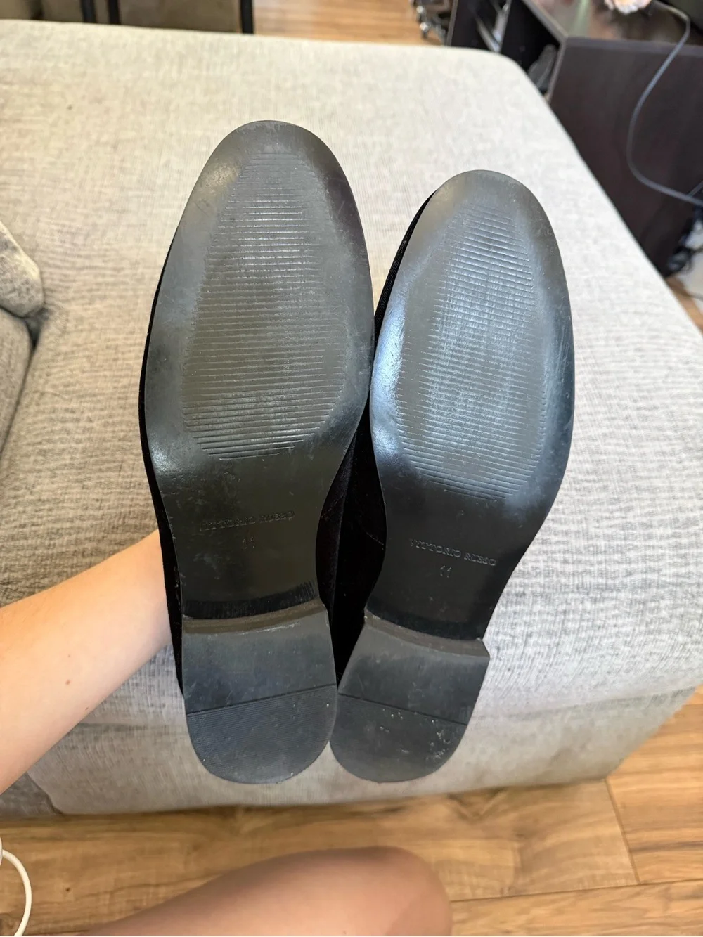 Men’s Vittorio Russo Black Velvet Loafers Size 11